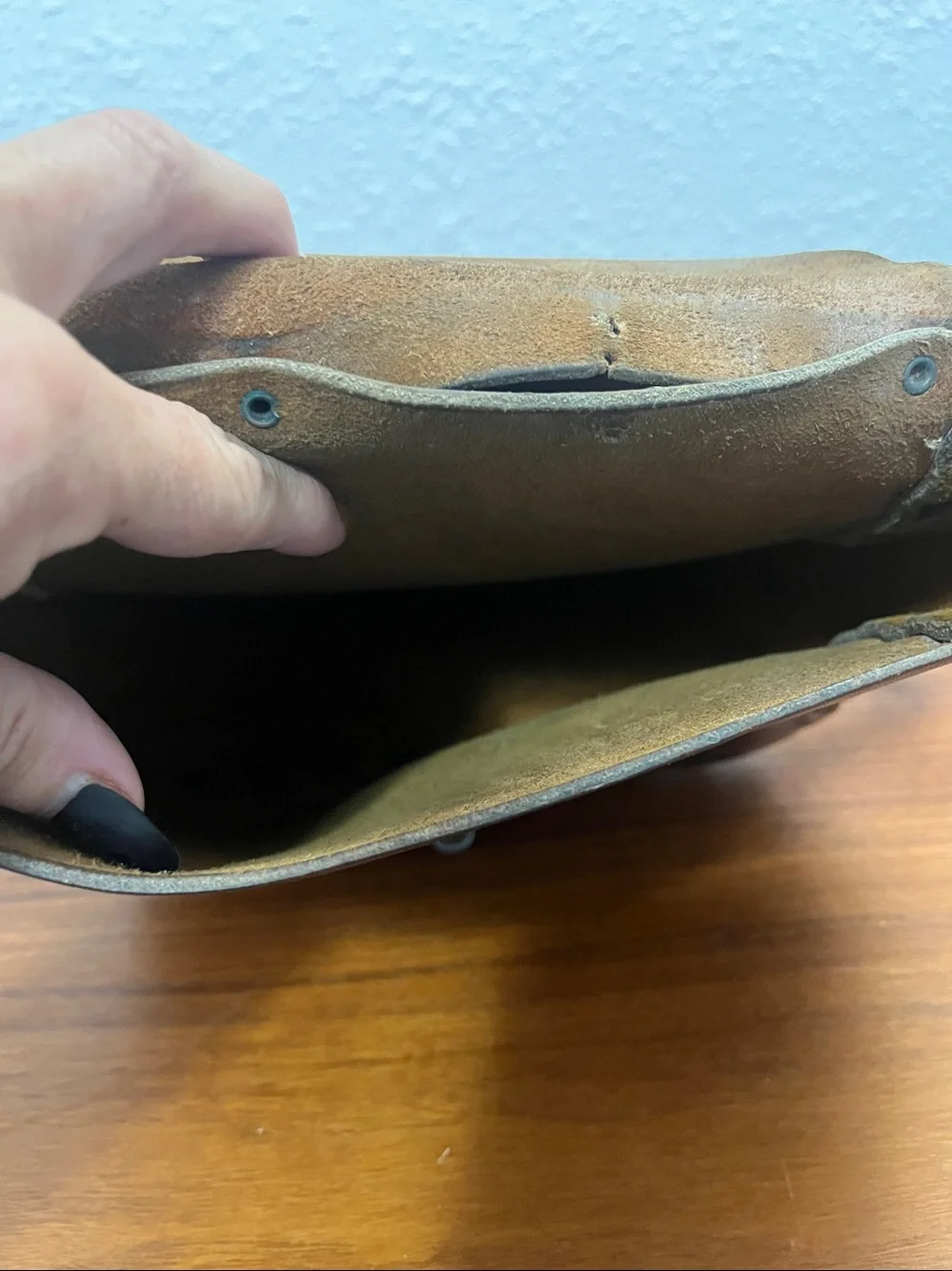 1970’ Genuine Leather Floral Hobo Bag